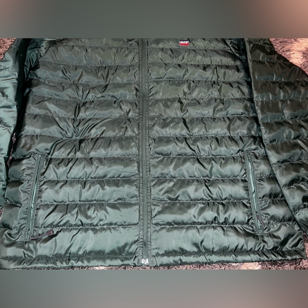 Levi's Presidio Packable Puffer Jacket - Picture 5 of 16